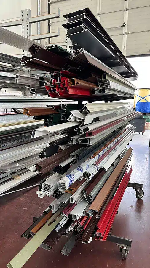 Scarti in ferro da smaltire a Modena